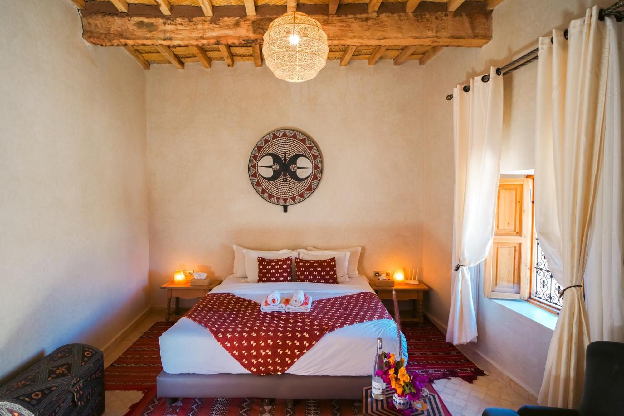 Готель Kasbah Hnini Igdaoun Екстер'єр фото